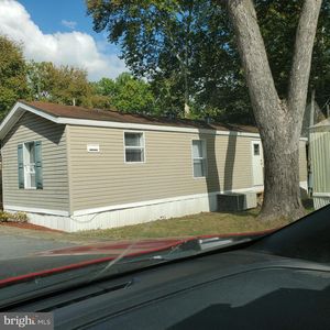 506 Palm Beach Ave, Carlisle, PA, 17015