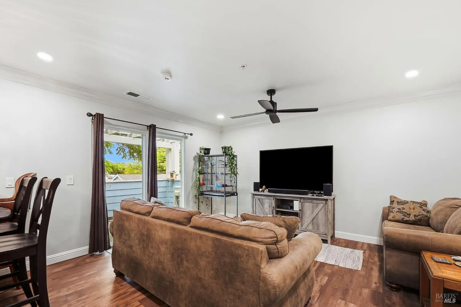 225 Burt Street #9 - Photo 6