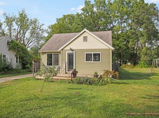 171 E 37th St, Holland, MI 49423