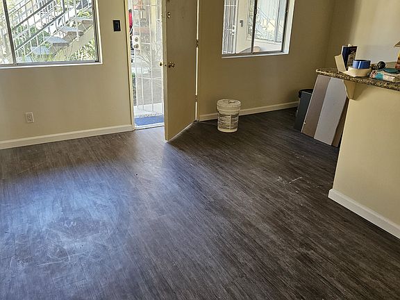 4th image of 4655 N Bellflower Blvd #2