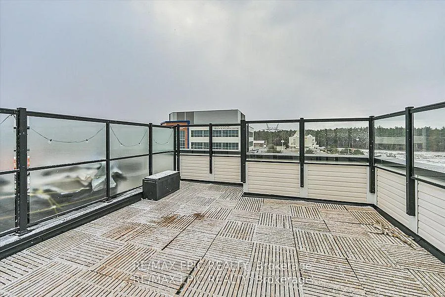 2 bed, 999 sqft, $2,650 — Photo 2