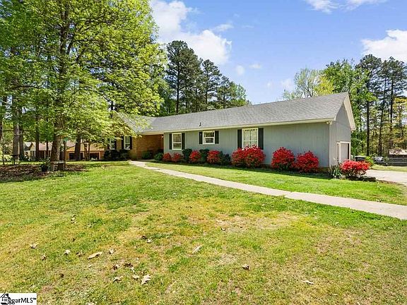 2nd image of 43 Woodwind Dr