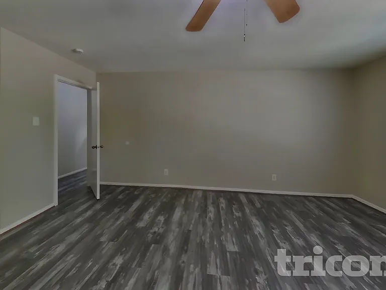 7310 Gettysburg Dr — Photo 5