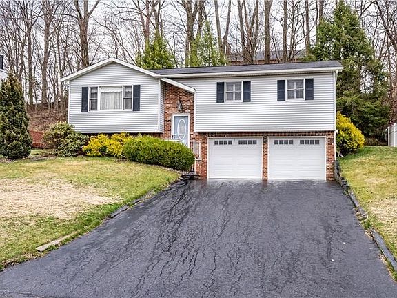 2nd image of 187 Bonita Dr