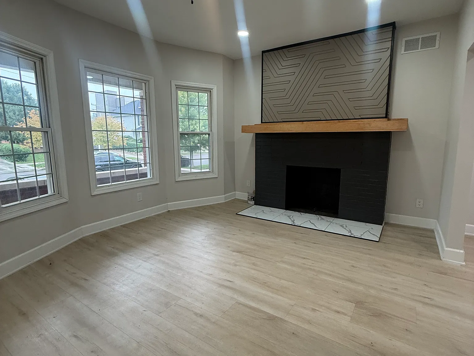 2 bed, 1153 sqft, $1,450 — Photo 3