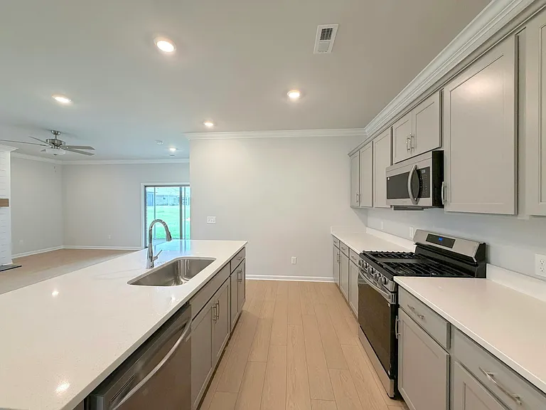 131 Clift Creek Dr — Photo 13