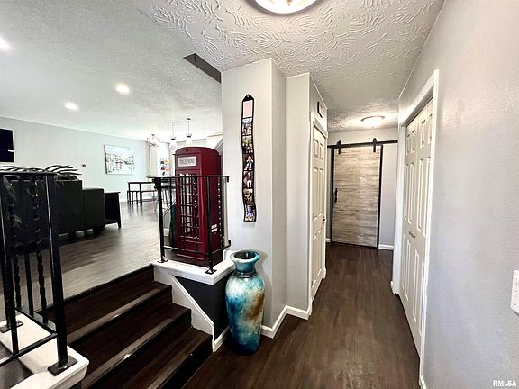 2nd image of 2155 W 30th St