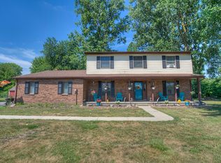 15550 Bak Rd, Van Buren Township, MI 48111