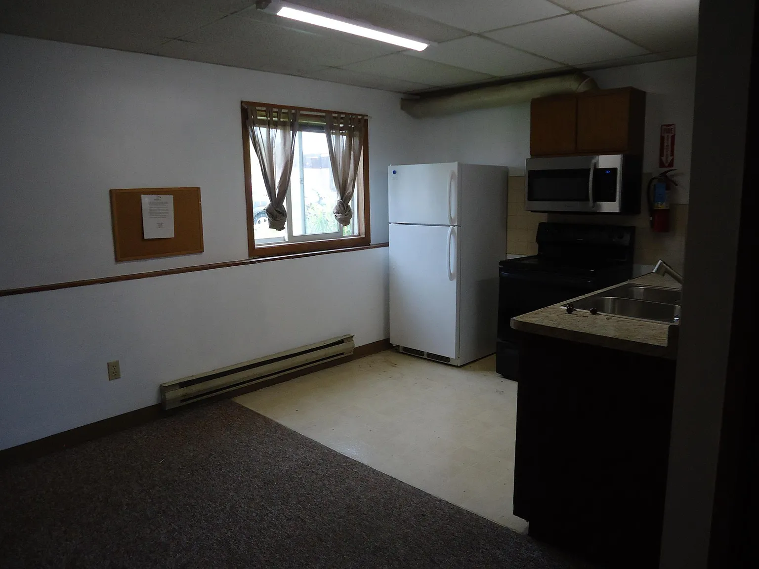 2 bed, 900 sqft, $825 — Photo 3
