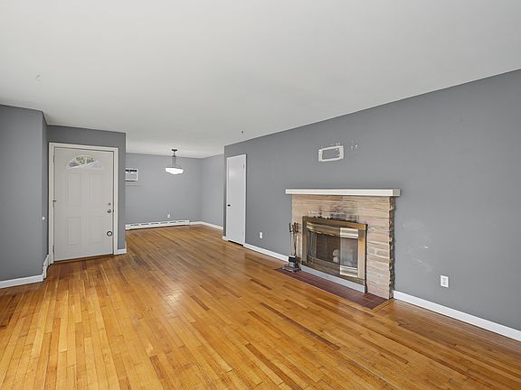 2nd image of 1608 Normandy Dr