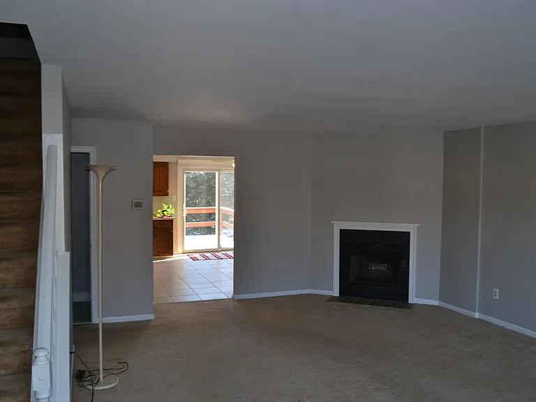 428 Jean Dr — Photo 4