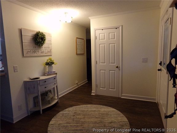 5th image of 188 Firetree Ln