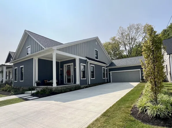 40 Clinton St, Canal Winchester, OH 43110