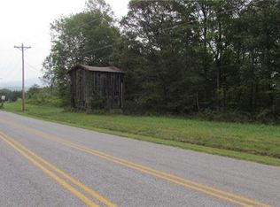 White Plains Rd, Taylorsville, NC 28681