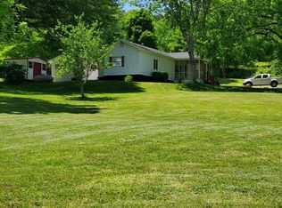 279 Matheson Cove Rd, Hayesville, NC 28904