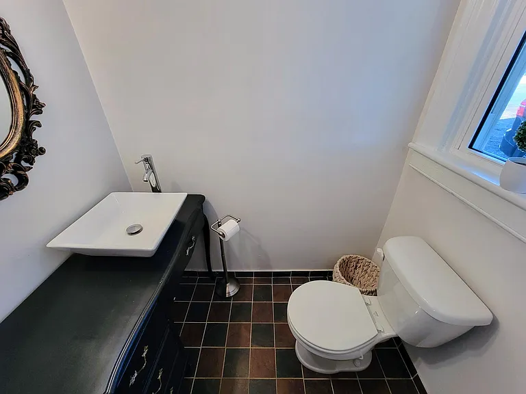 1725 Fairfax St — Photo 22