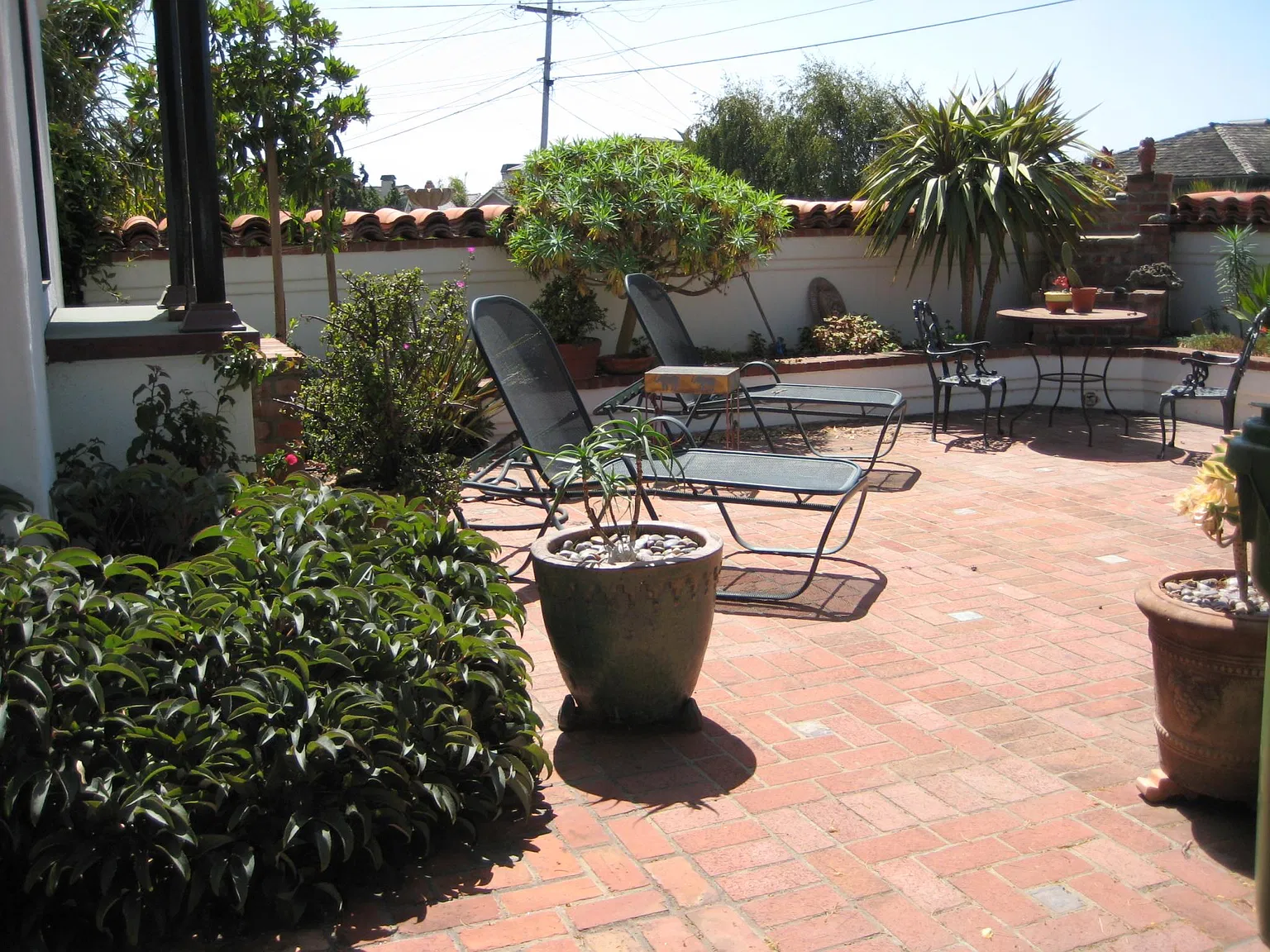 639 Bayview Dr — Photo 3