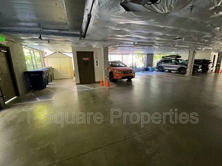 9505 NE 180th St #102 — Photo 13