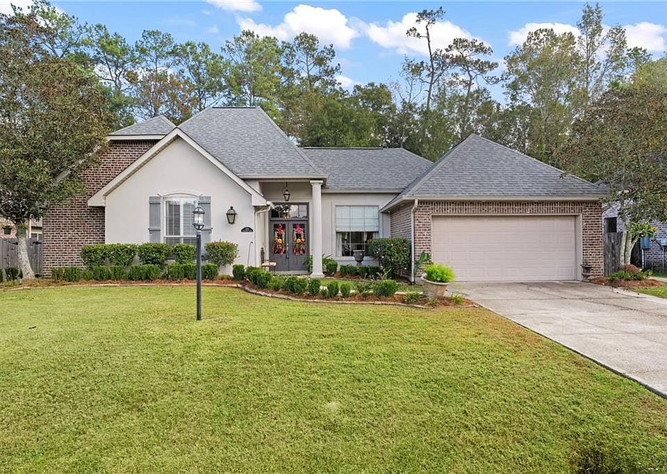1st image of 124 Timberwood Dr