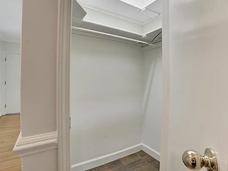 121 Marshdale Ave SW — Photo 14