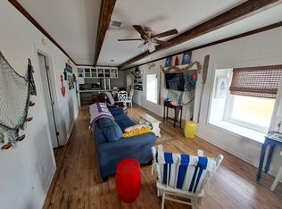 400 Dobbs St #B, Atlantic Beach, NC 28512