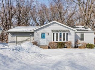 2239 Hillview Rd, Mounds View, MN 55112