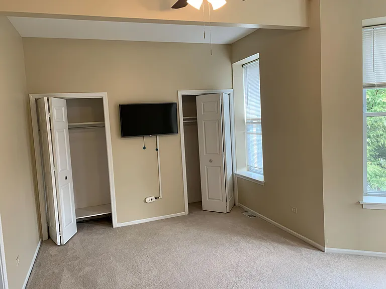 3138 N Clifton Ave #3 — Photo 18