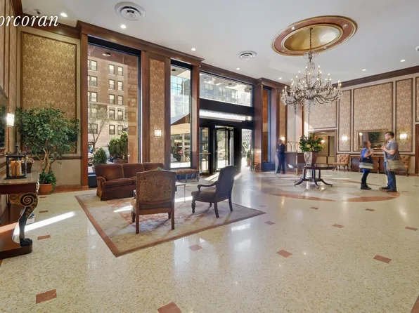 301 East 79th Street image 1 of 9
