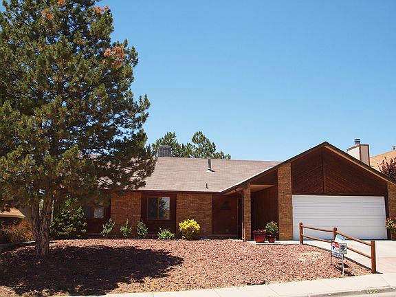 4th image of 4809 Caribbean Ave