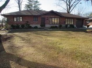 8845 Fox Park Dr, Saint Louis, MO