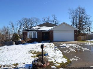 5051 Pendergras Rd, Fulton, MO 65251
