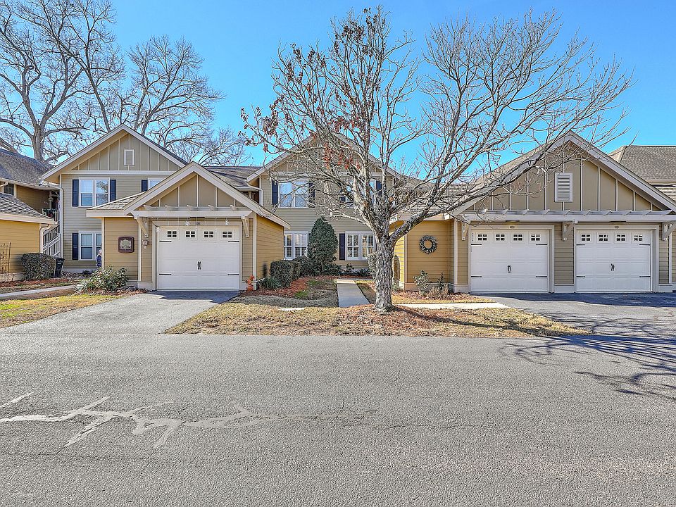 1st image of 5519 Colonial Chatsworth Cir