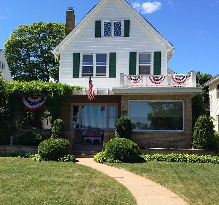 1st image of 622 Lake Shore Dr