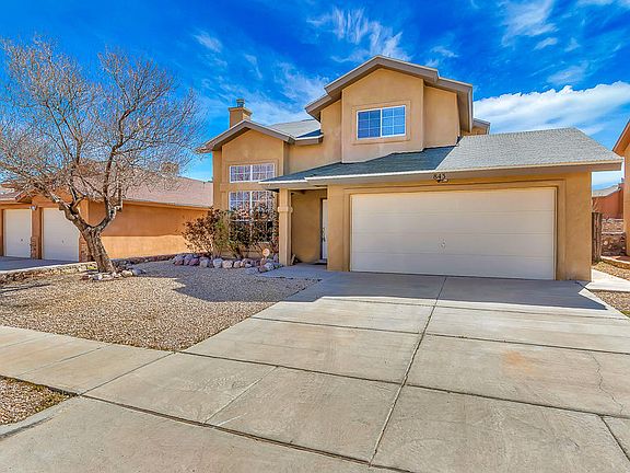 3rd image of 843 Sun City Park Ct