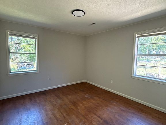 5th image of 1177 Westmoreland St