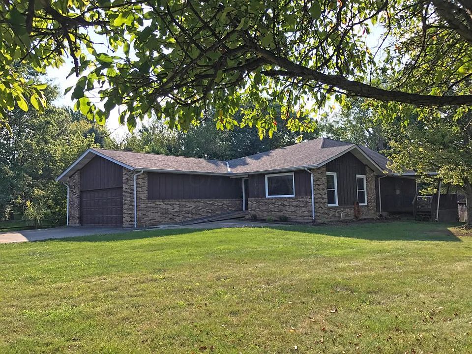 1st image of 1870 Shoshone Dr