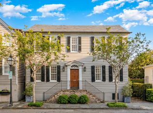 16 Water St, Charleston, SC 29401