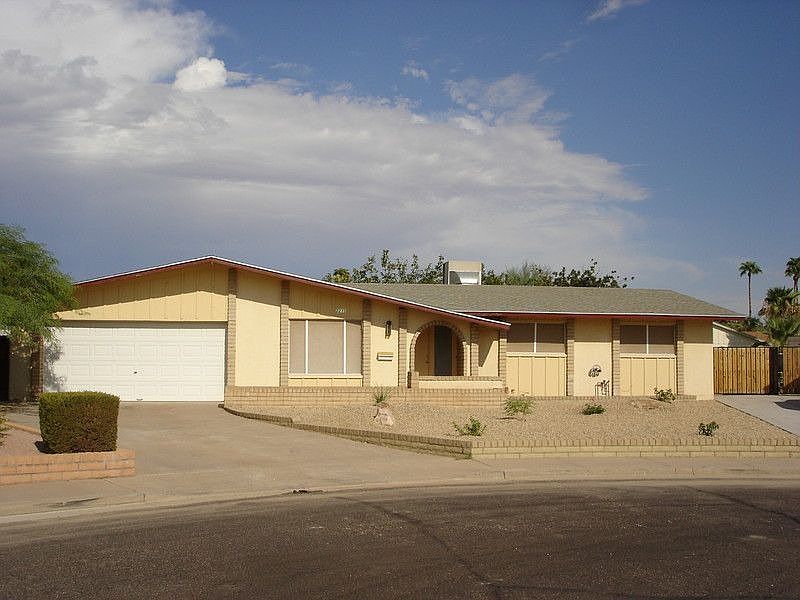 1st image of 2210 W Del Oro Cir