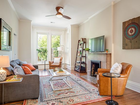 2nd image of 917 W Webster Ave #3E