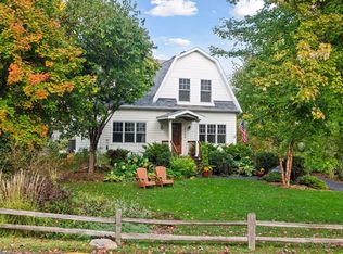 2938 Northview Rd, Minnetonka Beach, MN 55391