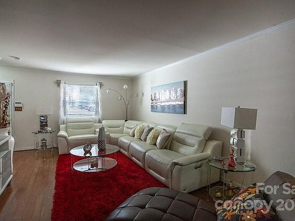 3rd image of 9100 Black Heath Cir Unit B