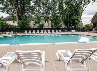 23110 Wellington Cres, Clinton Township, MI 48036