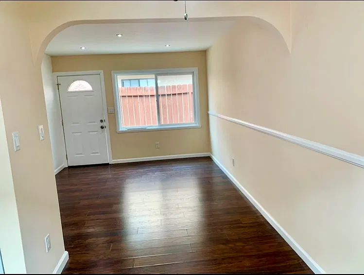 1 bed, 500 sqft, $2,150 — Photo 3