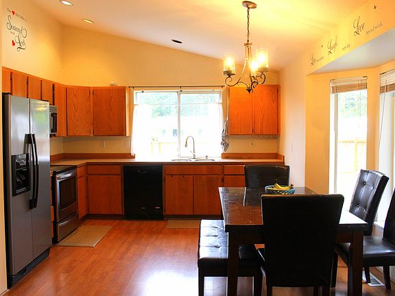 2nd image of 18405 75th Ave E