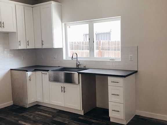 5th image of 1380 W 30th St #1378