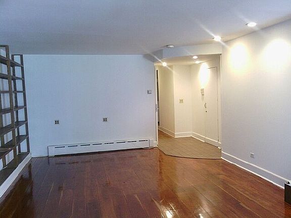 2nd image of 341 E 116th St
