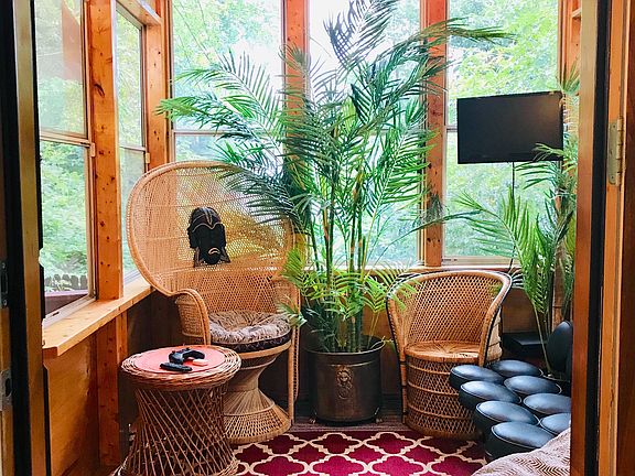 Beautiful 4 seasons room