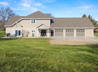 15279 Golf Course Rd, Elbow Lake, MN 56531
