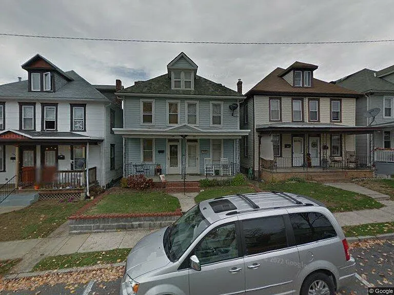 435 Clarendon St