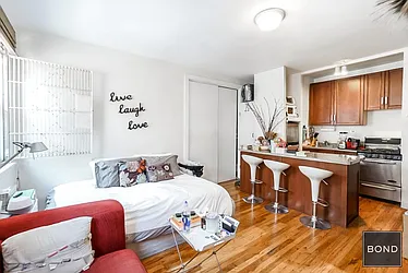 Rented by Bond New York